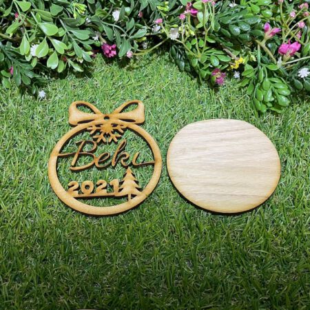 Personalised Oak Back Baubles