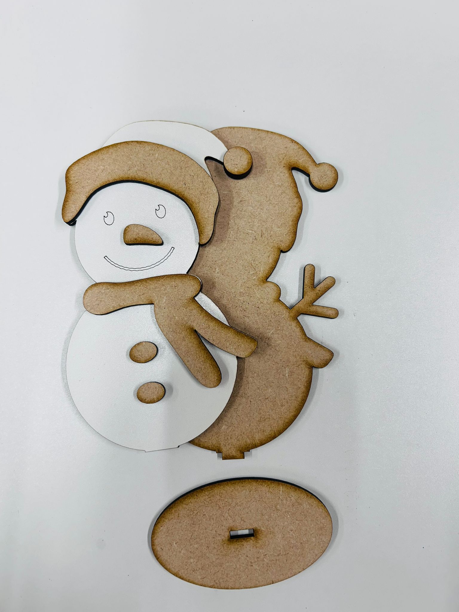 Layered Snowman on stand - Image 2